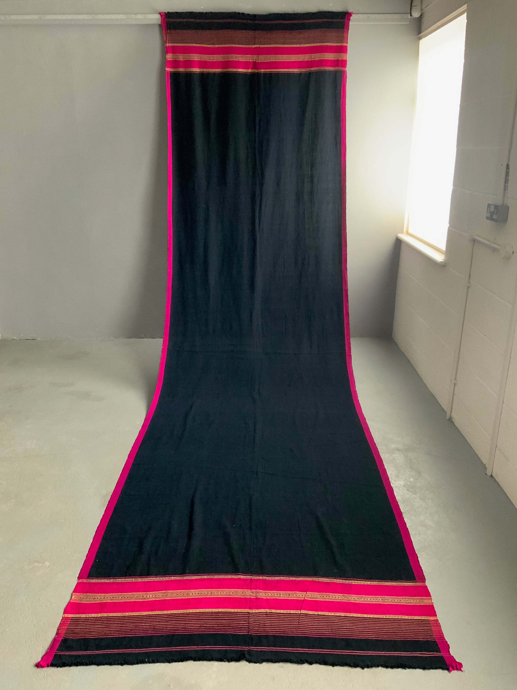 NWFP Pakistan handwoven shawl / wrap (468 x 128cm)