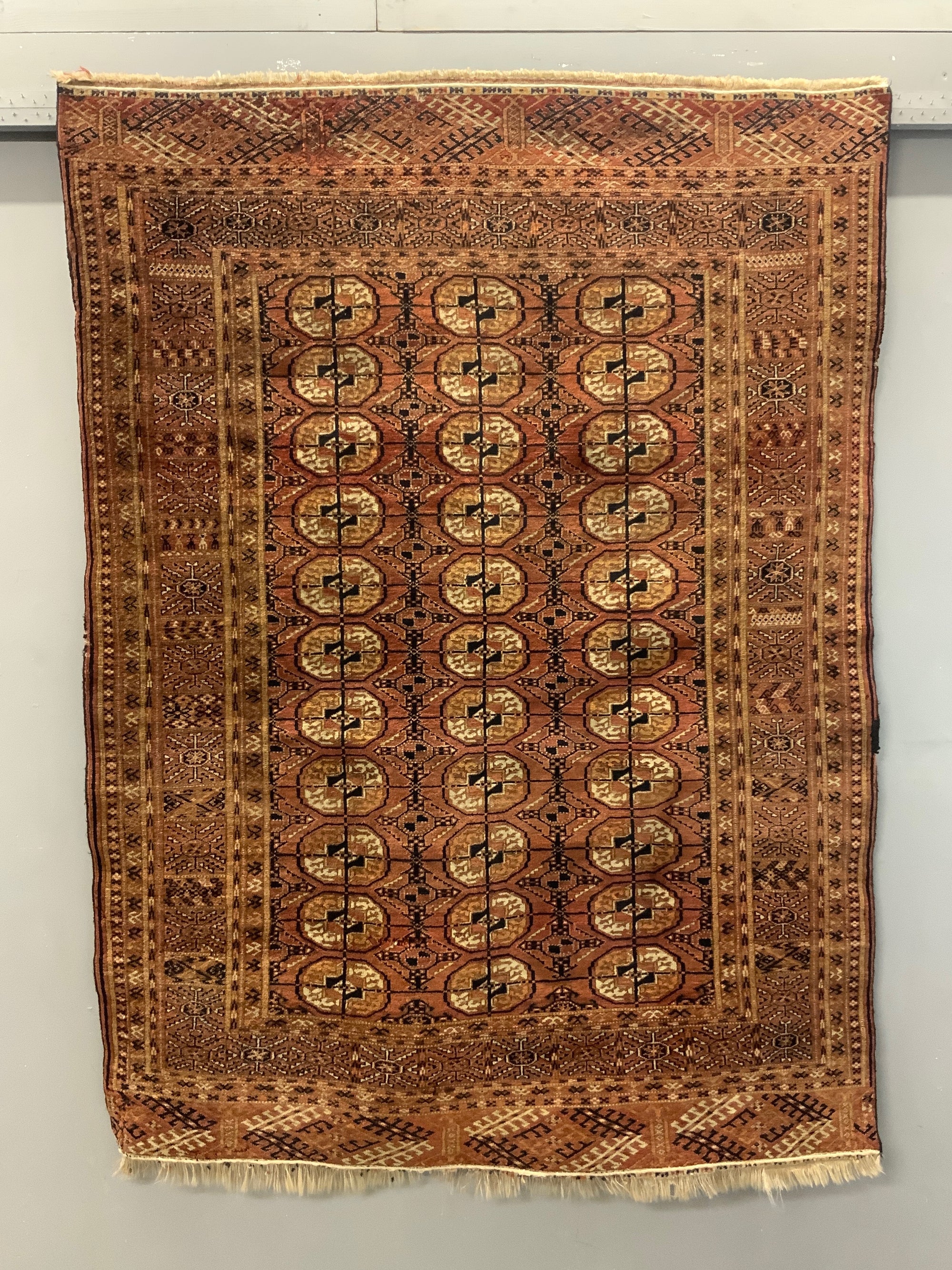 Yomut Tekke Turkmen rug (189 x 140cm)