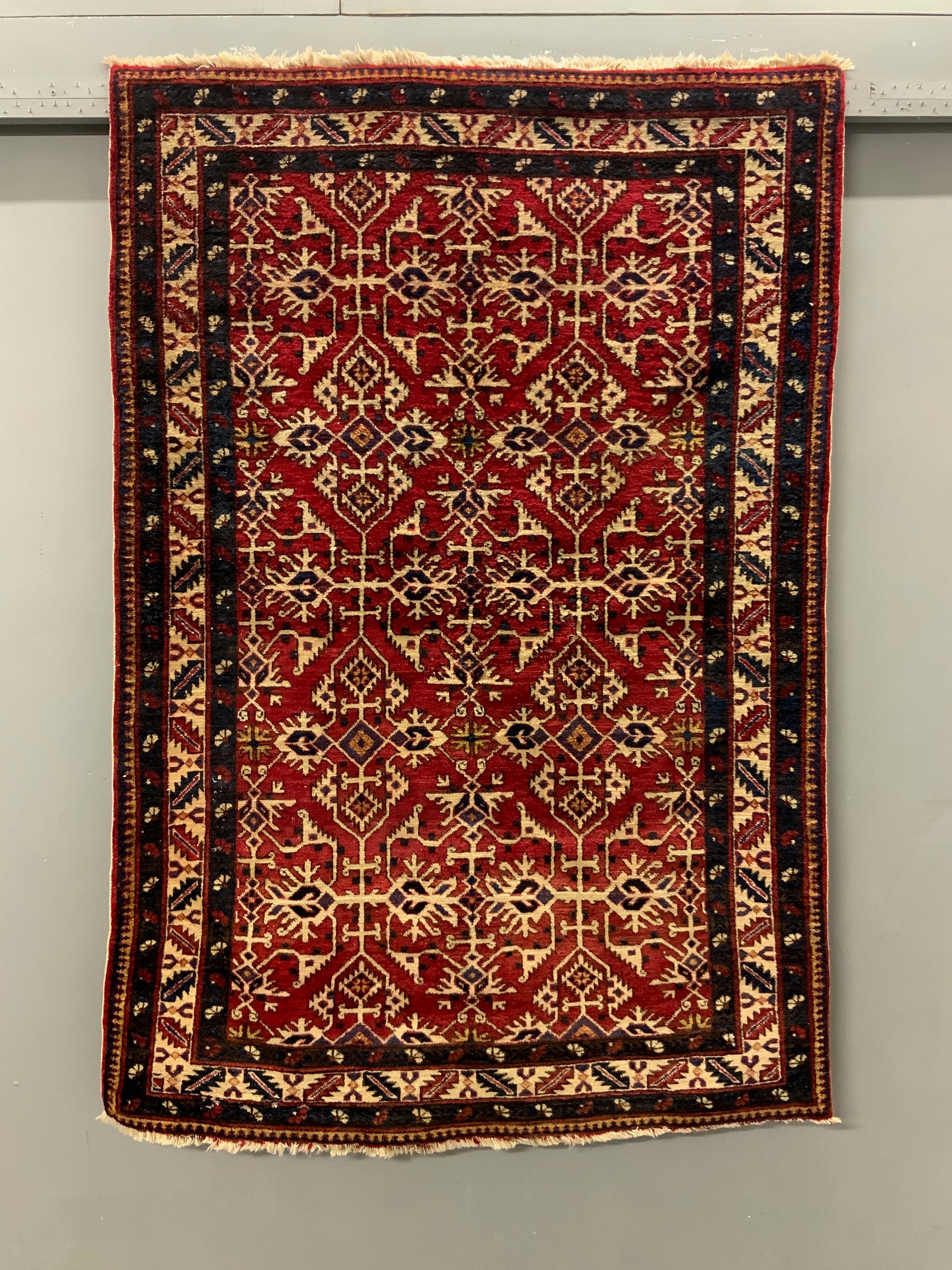 Ardabil rug with a Turkish variant 'Lotto' design (165 x 115cm)