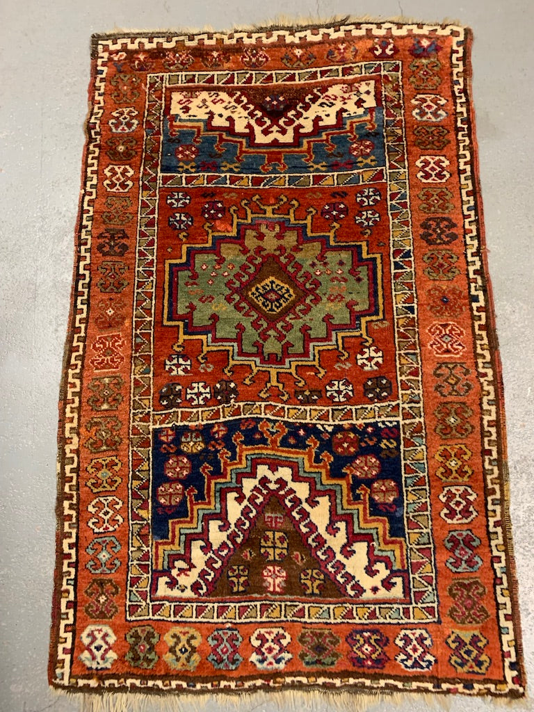 Turkish antique Adiyaman or Sivas Elbeyli Rug (152 x 98cm)